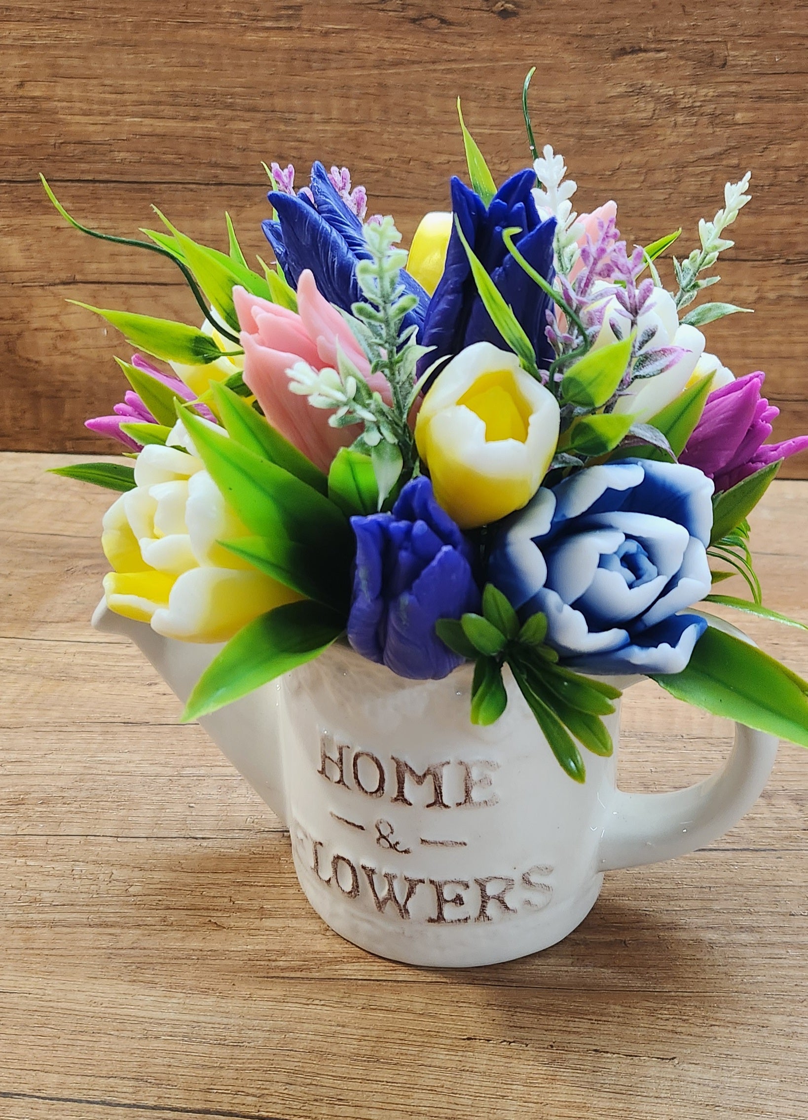 Лалета в лейка